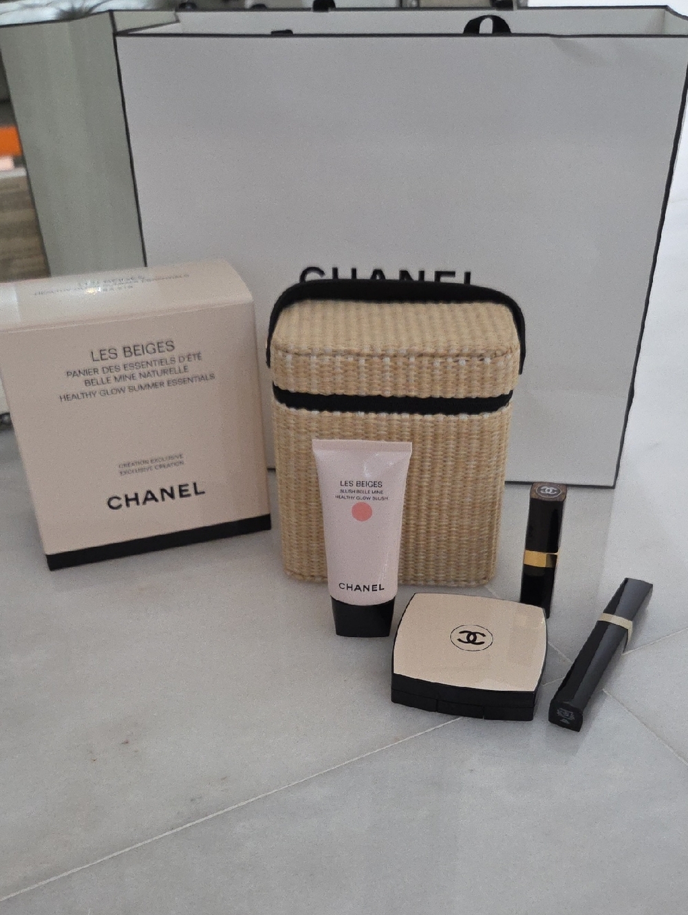 CHANEL Les Beiges Healthy Glow Summer Essentials 2026 BRAND NEW!!!